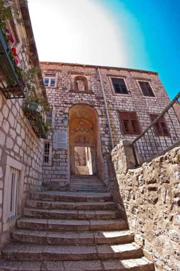 Dubrovnik Cozy Studio With The Old Town Charm Buitenkant foto
